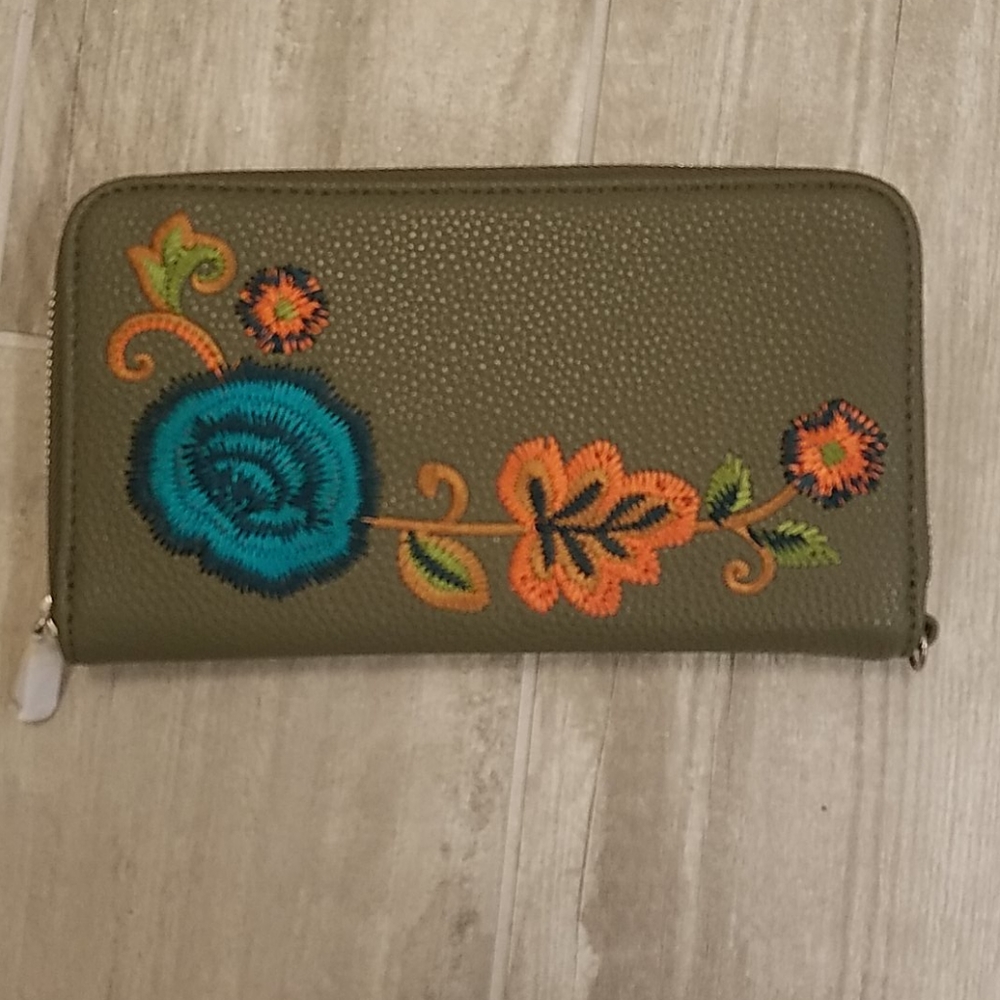 Thirty one All about the Benjamins wallet